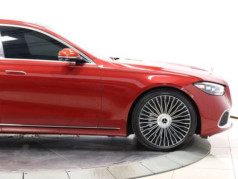Used 2021 Mercedes-Benz Maybach S 580 4MATIC image 93