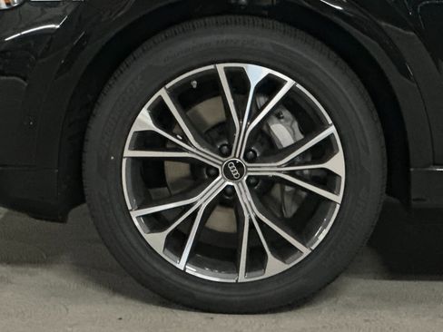 New 2026 Audi Q8 Premium Plus image 27