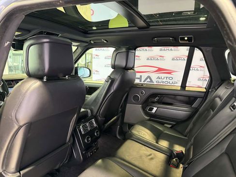 Used 2019 Land Rover Range Rover HSE image 39