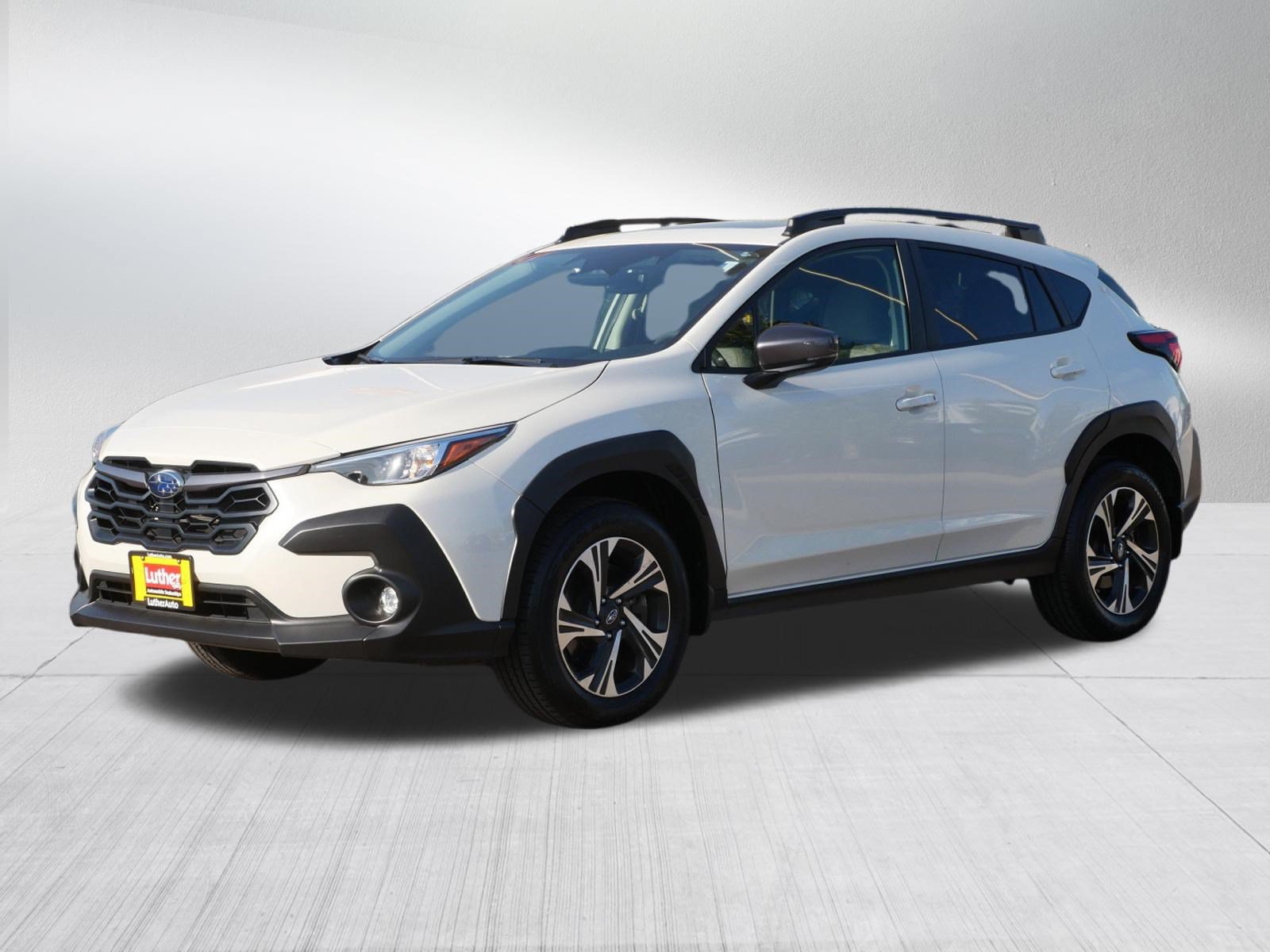 Used 2024 Subaru Crosstrek 2.0i Premium AWD/4WD image 3