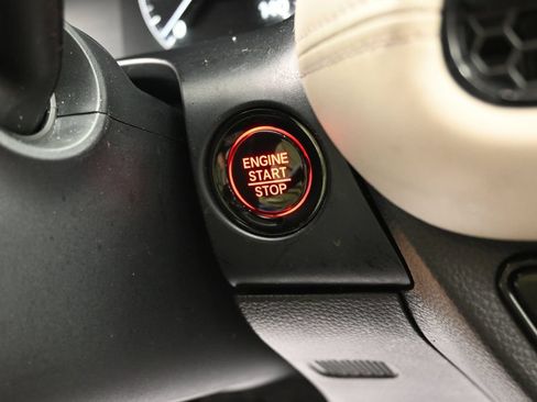 Used 2023 Honda HR-V LX image 19