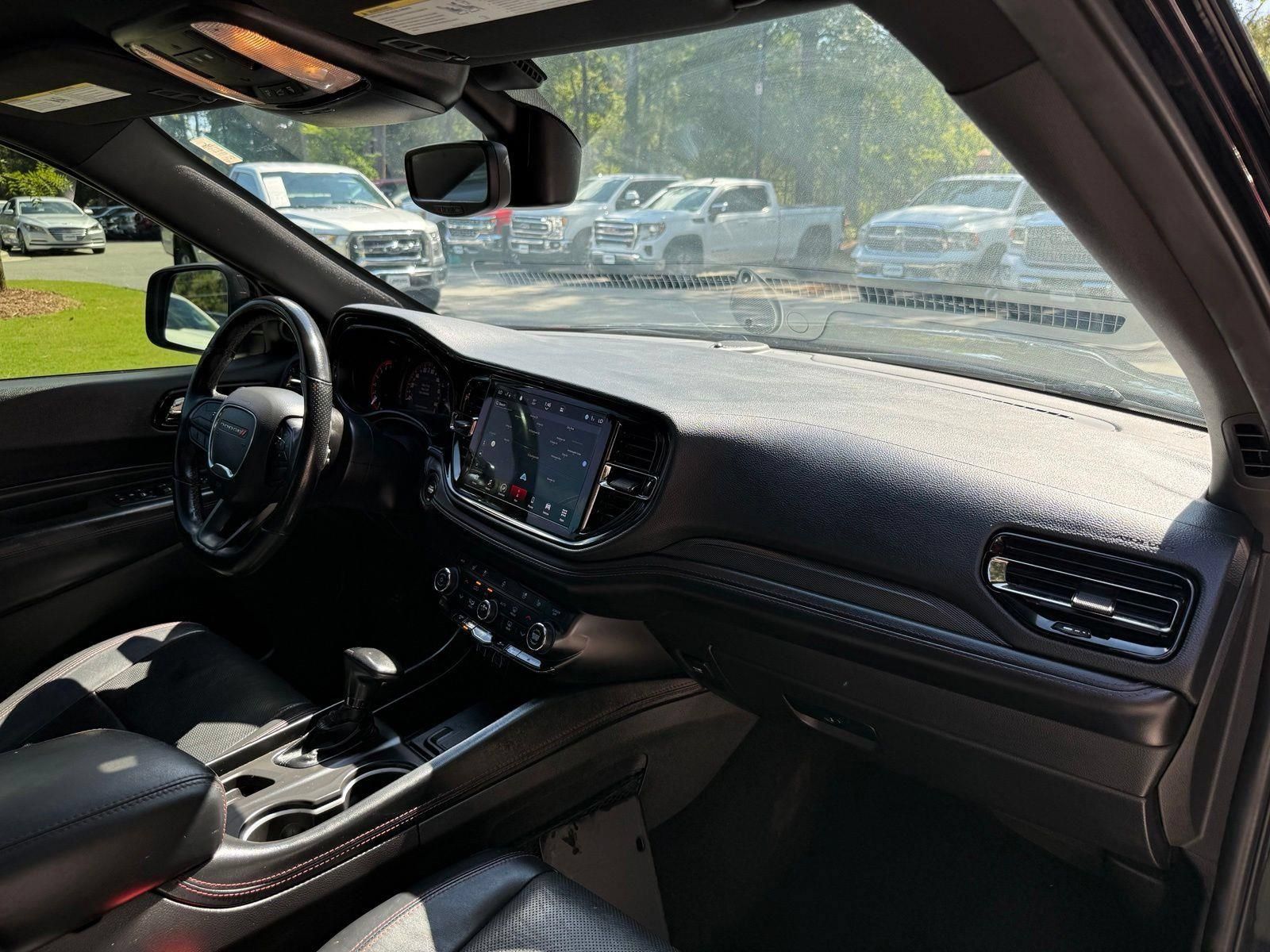 Used 2021 Dodge Durango R/T w/ Blacktop Package AWD/4WD image 23