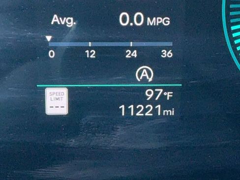 Used 2026 Hyundai Santa Fe SEL FWD image 26