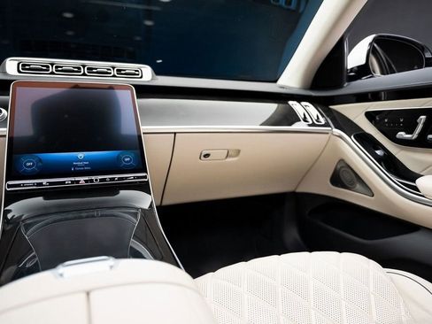 Used 2023 Mercedes-Benz S 580 4MATIC Sedan image 11
