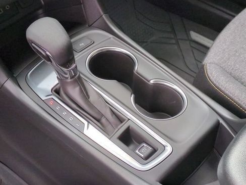 Certified 2024 Chevrolet Equinox LT FWD image 20