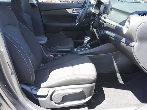 Used 2023 Kia Forte LXS FWD image 23