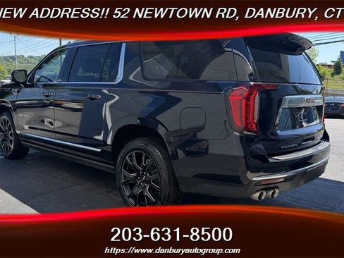 Used 2023 GMC Yukon XL Denali AWD/4WD image 3