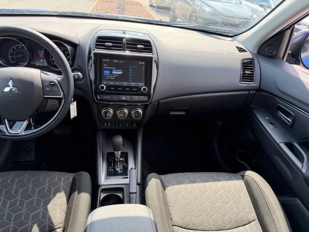 Used 2026 Mitsubishi Outlander Sport SE AWD/4WD image 20