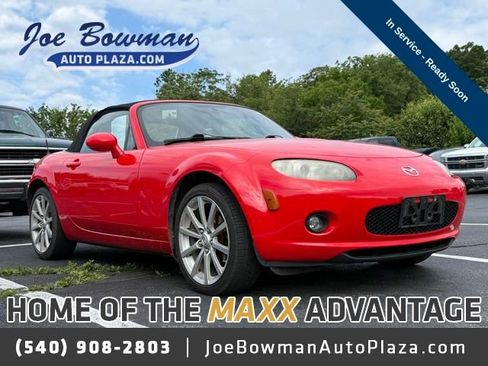 Used 2008 MAZDA MX-5 Miata Grand Touring w/ Suspension Pkg RWD image 1