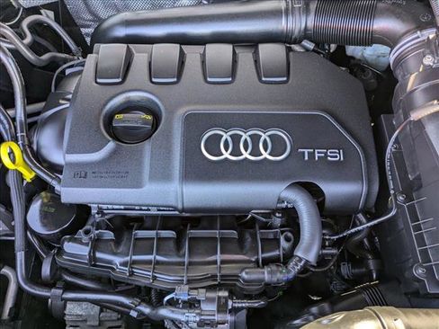 Used 2018 Audi Q3 2.0T Premium image 22