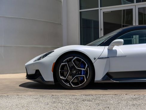 Used 2022 Maserati MC20 Coupe RWD image 19