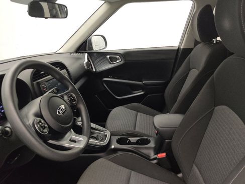 Used 2021 Kia Soul S image 17
