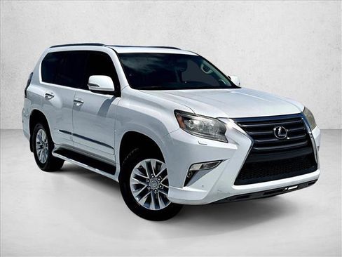 Used 2014 Lexus GX 460 w/ Premium Package image 12