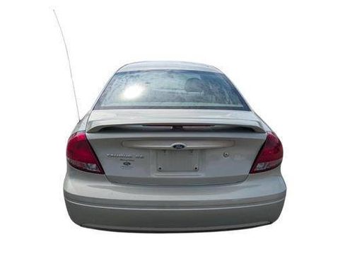 Used 2005 Ford Taurus SE FWD image 4