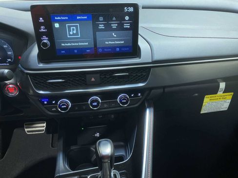 Used 2025 Acura ADX A-Spec image 16