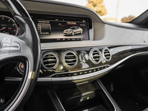 Used 2016 Mercedes-Benz S 550 Sedan image 30