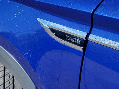 Used 2024 Volkswagen Taos SE FWD image 27