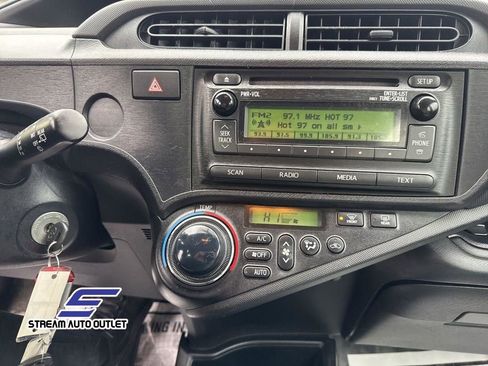 Used 2012 Toyota Prius C Four image 18