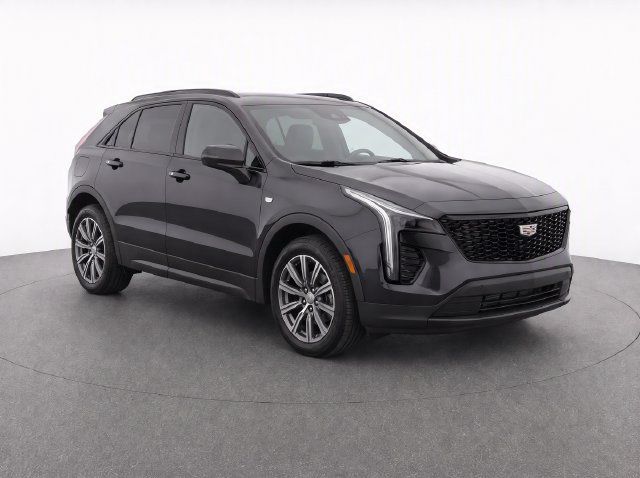 Used 2022 Cadillac XT4 Sport w/ Trailering Package AWD/4WD image 2