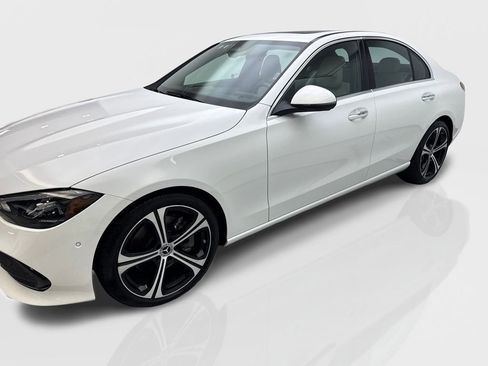 Used 2025 Mercedes-Benz C 300 Sedan image 11