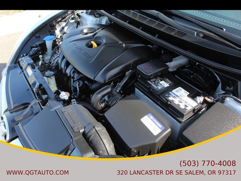 Used 2015 Hyundai Elantra SE w/ Option Group 02 FWD image 11