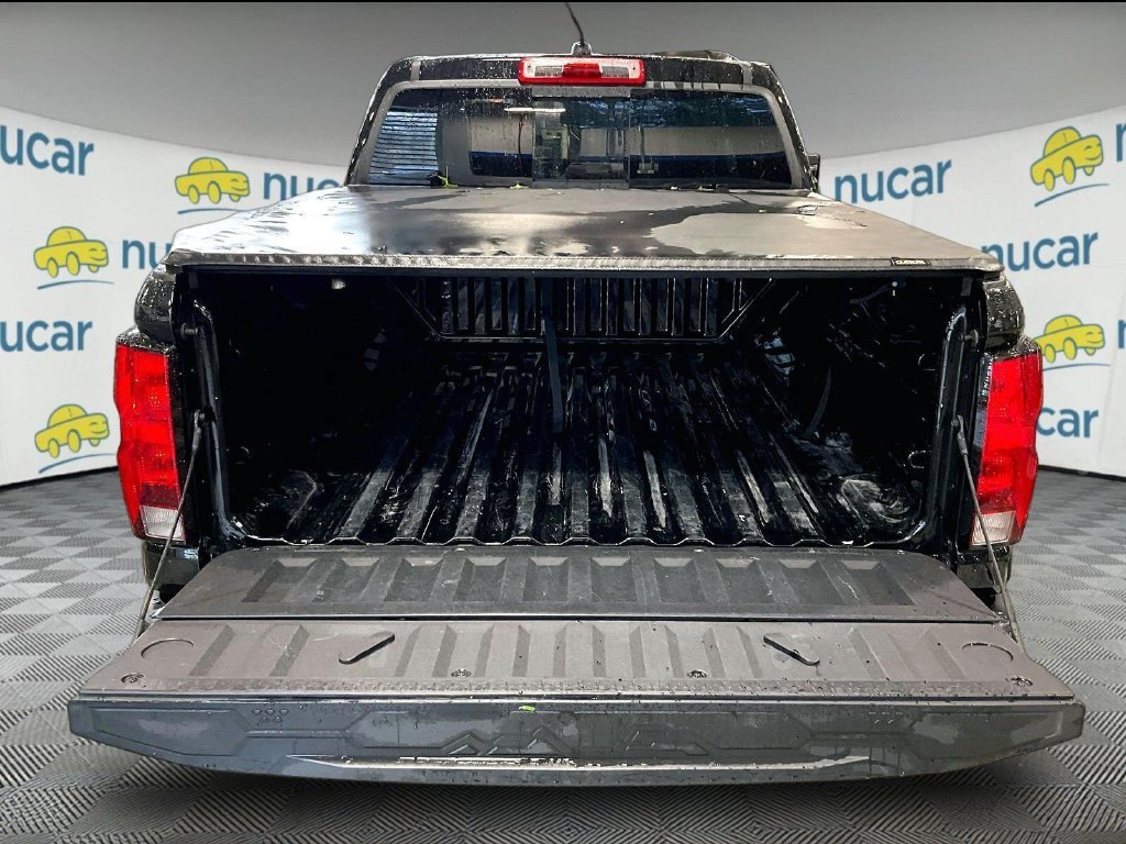 Used 2024 Chevrolet Colorado Trail Boss w/ Technology Package AWD/4WD image 32