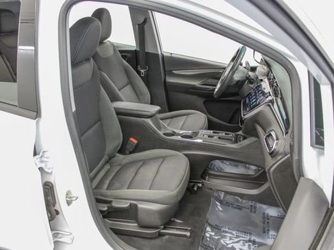 Used 2023 Chevrolet Bolt LT w/ Driver Confidence Package FWD image 23