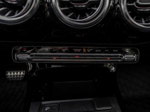 Used 2022 Mercedes-Benz CLA 250 image 67