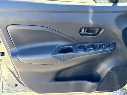 Used 2024 Nissan Versa S w/ S Plus Package image 13