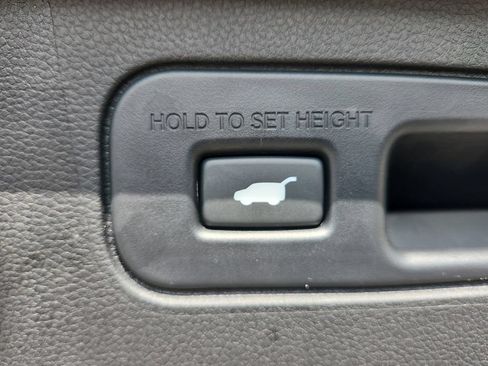 Certified 2025 Honda Pilot EX-L image 37