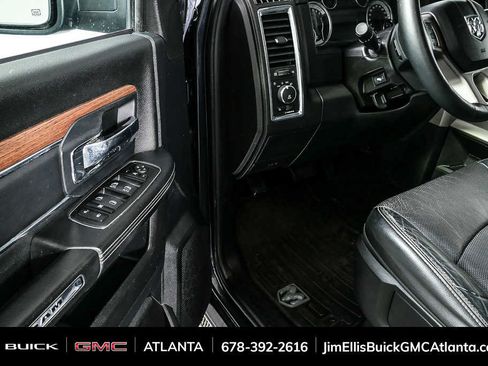 Used 2014 RAM 1500 Laramie w/ Convenience Group image 7