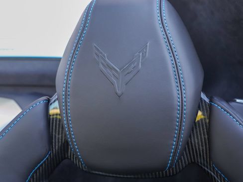 Used 2025 Chevrolet Corvette E-Ray AWD/4WD image 44
