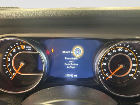 Used 2021 Jeep Wrangler Unlimited Sport AWD/4WD image 8