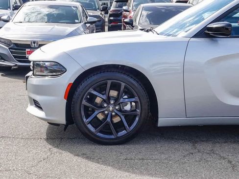 Used 2023 Dodge Charger SXT w/ Blacktop Package image 9