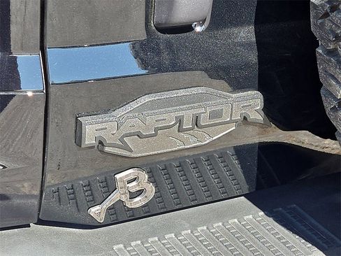 Used 2025 Ford Bronco Raptor image 17