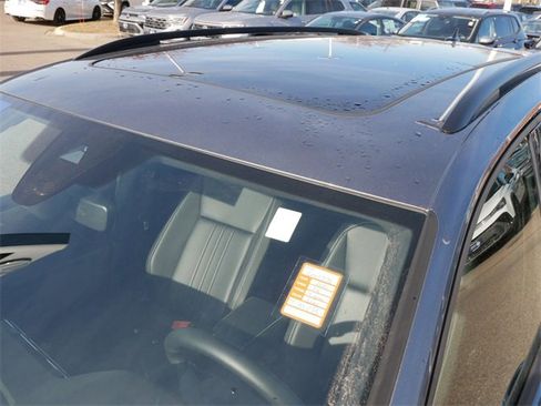 Certified 2024 Volkswagen Tiguan SE R-Line image 11