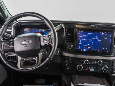 Used 2025 Ford F450 Platinum w/ FX4 Off-Road Package image 18