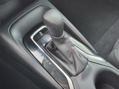 Used 2024 Toyota Corolla LE image 16