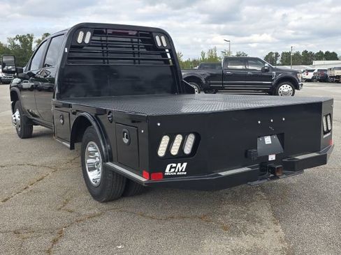 Used 2024 Chevrolet Silverado 3500 LT image 3