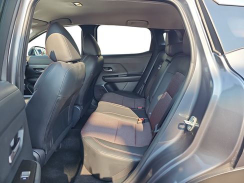 Used 2026 Nissan Kicks SR FWD image 11