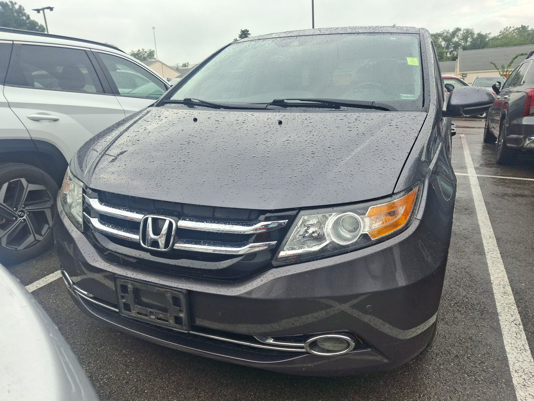 Used 2014 Honda Odyssey Touring image 2