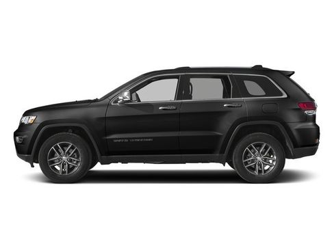 Used 2017 Jeep Grand Cherokee Limited w/ Trailer Tow Group IV AWD/4WD image 3