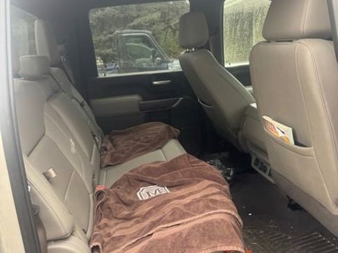 Used 2022 Chevrolet Silverado 2500 LTZ w/ Gooseneck/5TH Wheel Package image 6