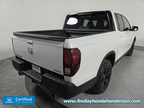 Certified 2022 Honda Ridgeline Black Edition image 6