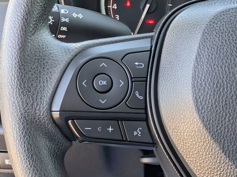 Used 2024 Toyota RAV4 LE FWD image 20