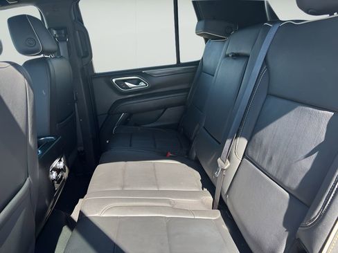 Used 2024 GMC Yukon SLT image 27