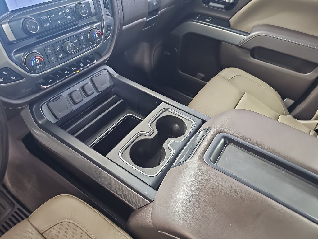 Used 2014 Chevrolet Silverado 1500 LTZ Z71 AWD/4WD image 31
