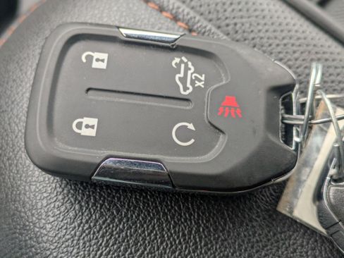 Used 2021 GMC Sierra 1500 AT4 image 26