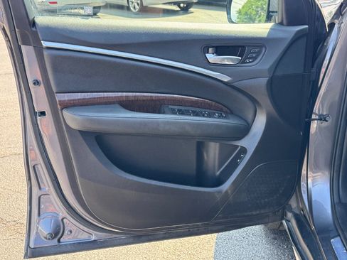 Used 2018 Acura MDX SH-AWD image 13