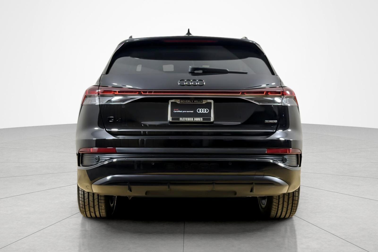Certified 2023 Audi Q4 e-tron Premium Plus w/ Premium Plus AWD/4WD image 4